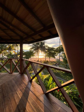 Popochos Beach Eco-Lodge
